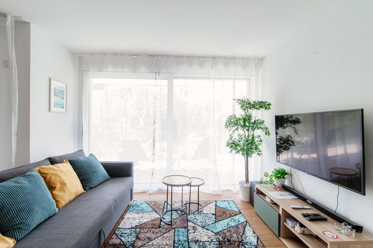 Linda Terrace By Quokka 360 - Modern One-Bedroom Flat With Sun Terrace Локарно Экстерьер фото