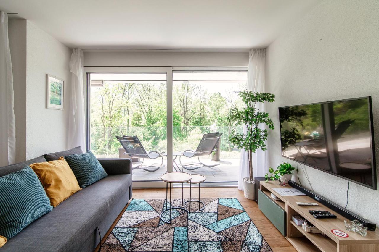 Linda Terrace By Quokka 360 - Modern One-Bedroom Flat With Sun Terrace Локарно Экстерьер фото
