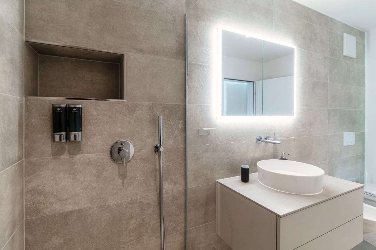 Linda Terrace By Quokka 360 - Modern One-Bedroom Flat With Sun Terrace Локарно Экстерьер фото